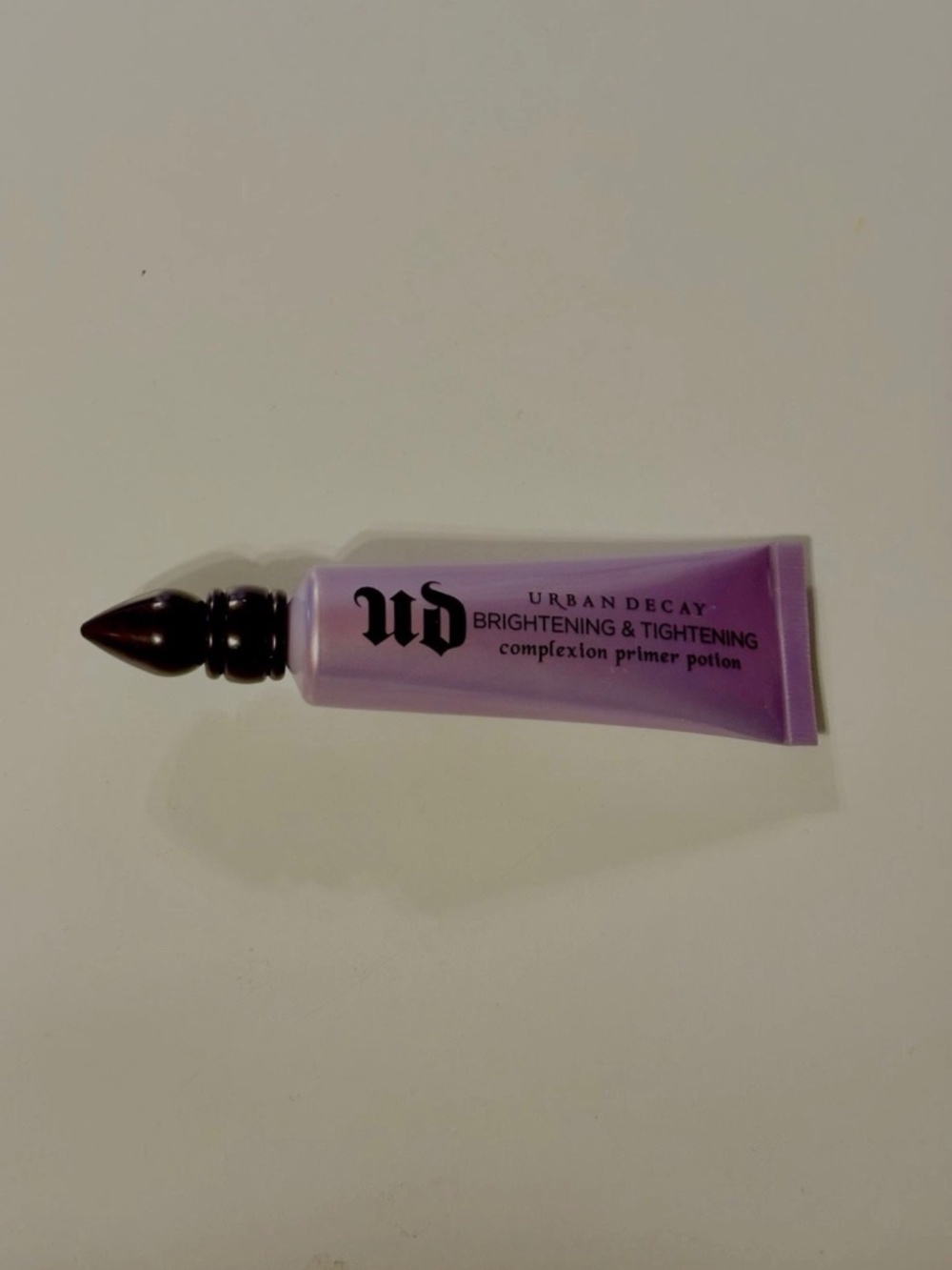 Urban Decay Brightening and Tightening  Complexion Primer Potion .94oz Retired